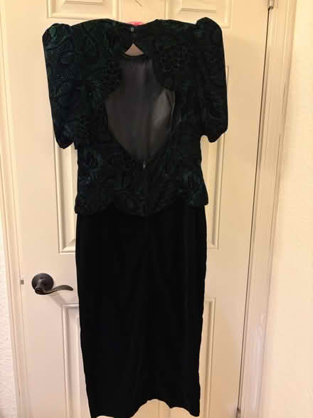 Photo of free Size 10 black velvet dress (Cupertino by De Anza College) #2