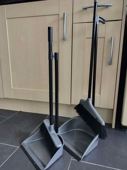 Photo of free Dustpan & brush set (Caton LA2) #1