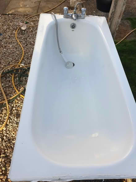 Photo of free Bath tub (Gloucester) #1