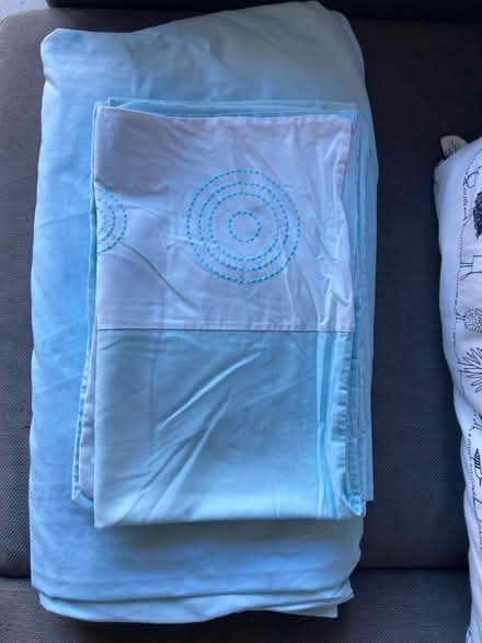 Photo of free Duvet set (Bloomfield BA2) #1