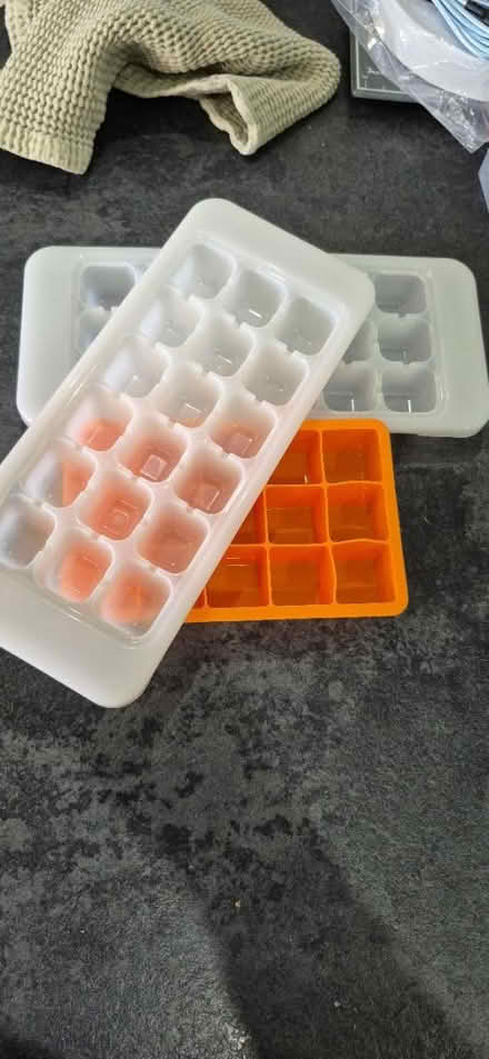 Photo of free 3 ice cube trays (ME15 Westmorland Road) #1