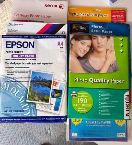 Photo of free A4 photo paper (Elmers End BR3) #1