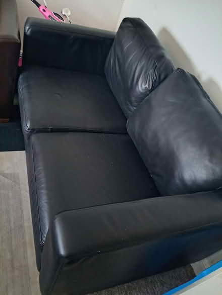 Photo of free Leather sofa (Bushey) #3
