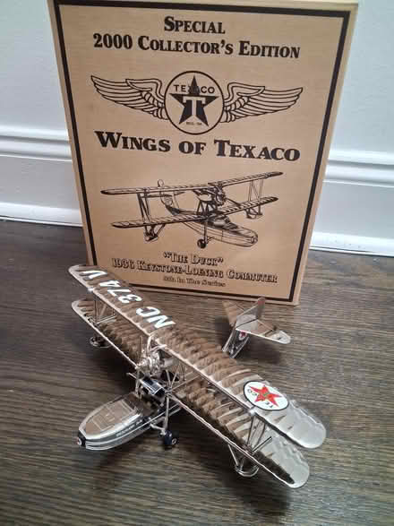Photo of free Cool toy airplane (Lefferts Gardens) #1