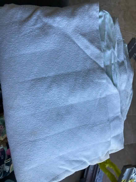 Photo of free Flanelette sheet (Bloomfield BA2) #1