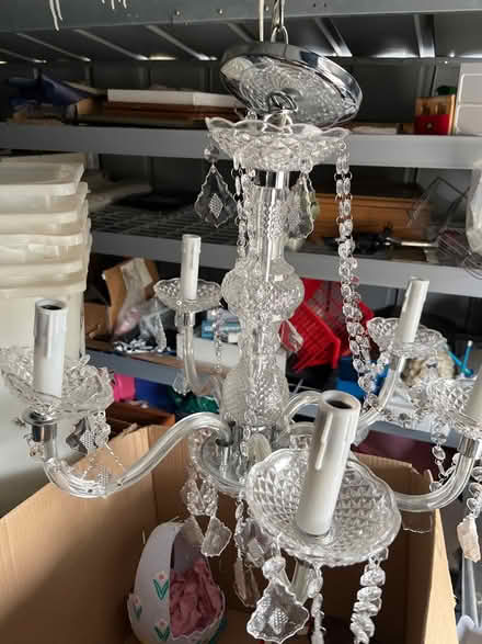Photo of free Chandelier (Oradell) #1