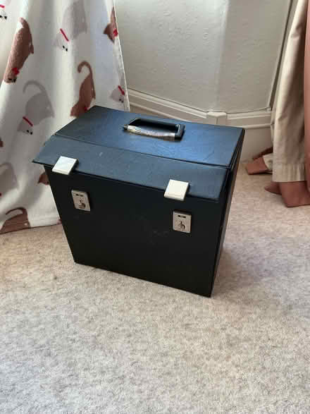 Photo of free Retro LP record case (Dysart KY1) #1