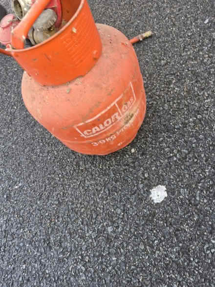 Photo of free Gas bottle with Regulator (Reddish South) #1