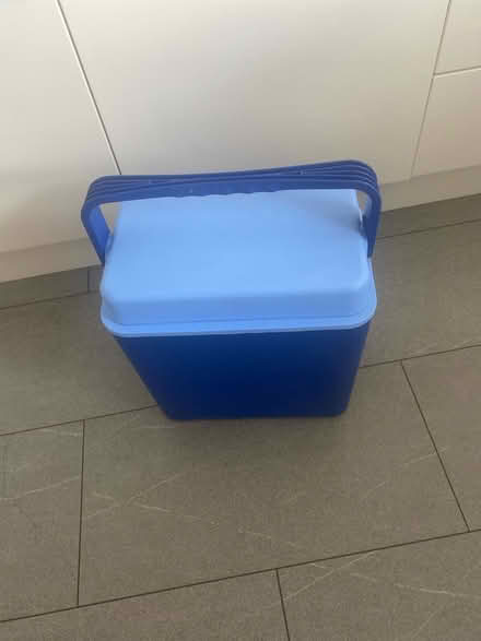 Photo of free Cool box (Harrogate HG1) #2