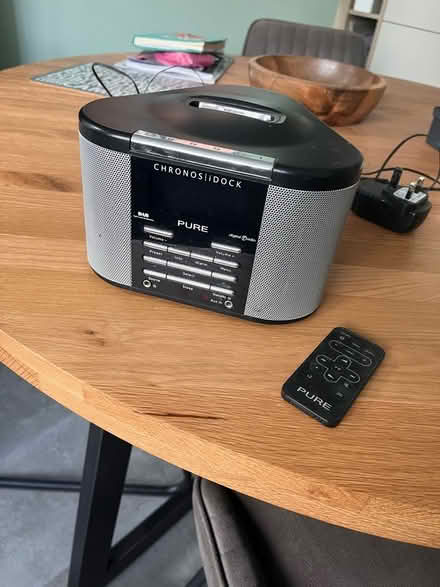 Photo of free ipod docking station (Belmont SL6) #1