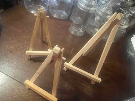 Photo of free BS30 area small easels for little signs (The Batch BS30) #1