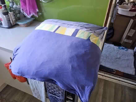 Photo of free Pillows duck down with Removable cases (Putnoe MK41) #2