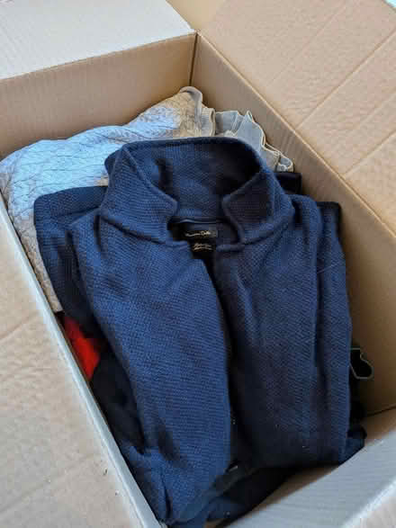 Photo of free Mens knitwear (W5) #1