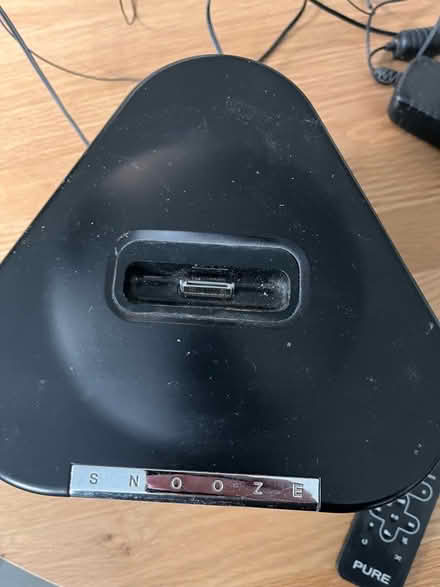 Photo of free ipod docking station (Belmont SL6) #2