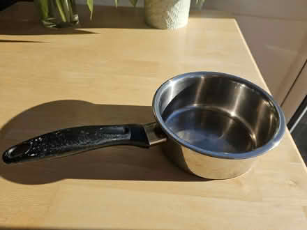 Photo of free Small saucepan (Colinton EH13) #1