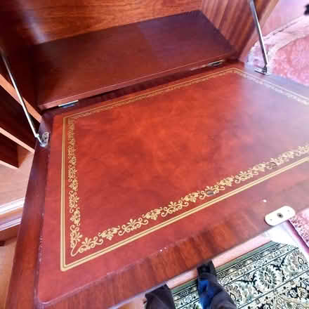 Photo of free Display cabinets/sideboards (Wembley Stadium/Park HA9) #3