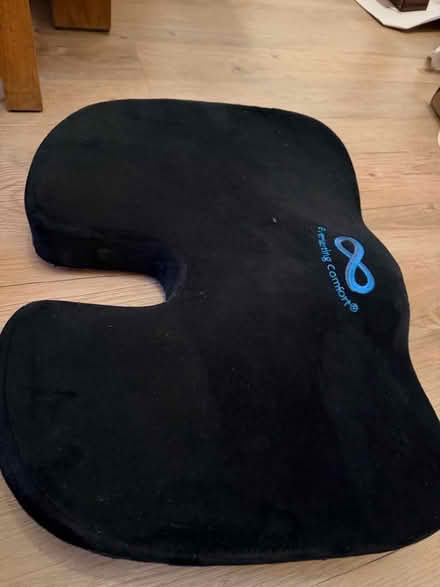 Photo of free Memory foam posture cushions and footrest (Lamorbey DA15) #4