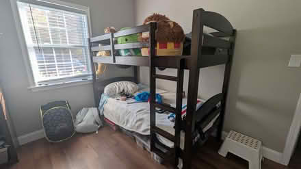 Photo of free Bunk beds - twin size (Bethesda, near Fleming park) #3