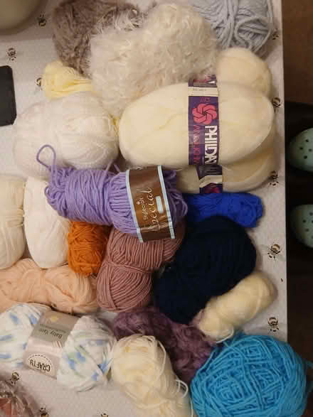 Photo of free Oddments of wool (New Parks LE3) #1