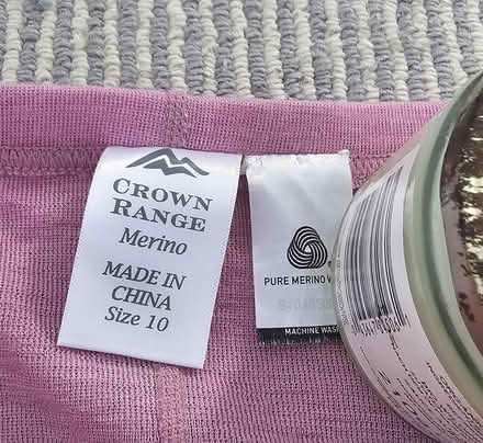 Photo of free Girls merino leggings age 10 (Hounslow TW3) #3