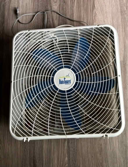 Photo of free Fan with heat setting (Bowie) #1