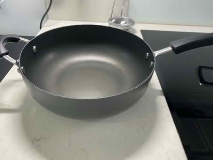 Photo of free Non stick pan (SE10) #2