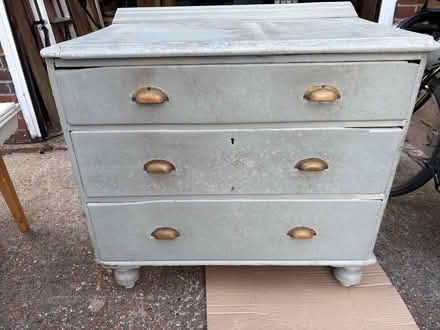 Photo of free Chest of drawers (Seaford BN25) #1