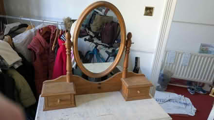 Photo of free Dressing table and mirror (Selhurst, CR0) #2