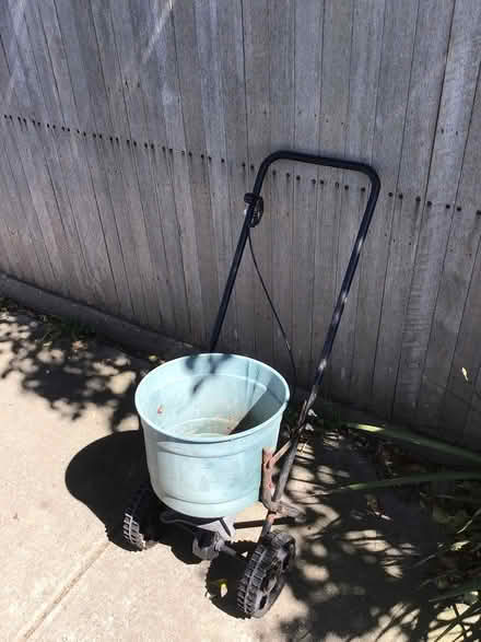 Photo of free Fertilizer spreader #2 (Ivanhoe) #1