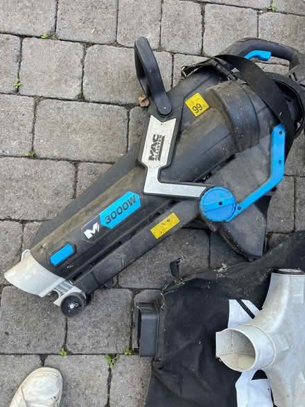 Photo of free Mac Allister 300w leaf blower/ hoover in gwo (Whitemans Green RH17) #2