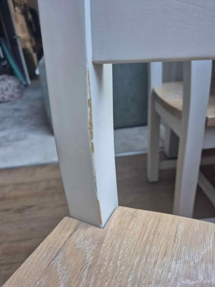 Photo of free Extendable Dining Table & 4 Chairs (SK5) #2