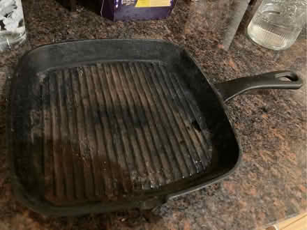 Photo of free Griddle pan (Bloomfield BA2) #1