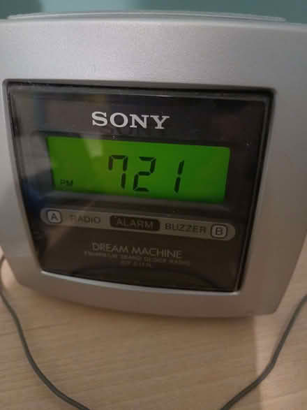 Photo of free Analogue radio alarm clock (London Rd, HW HP11) #2