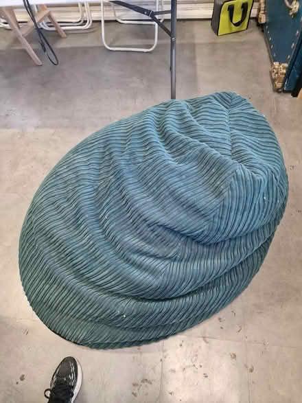 Photo of free Jumbo benbag (W85bu) #1