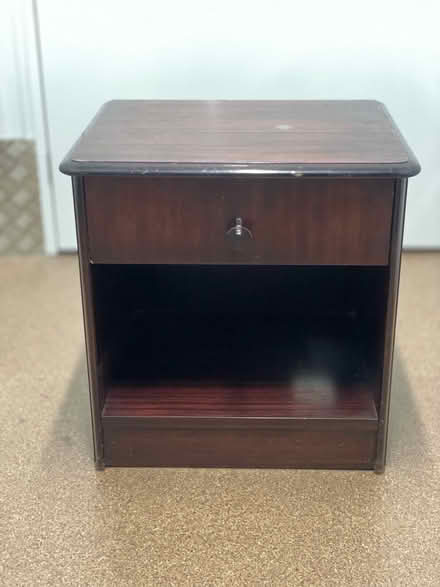 Photo of free Mahogany style side table (Bow BOW E3) #2