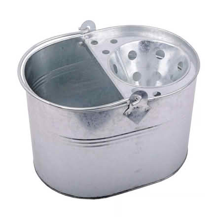Photo of Mop bucket (OX4 Rose Hill) #1