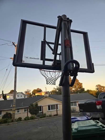 Photo of free Basketball hoop (El Sobrante) #1