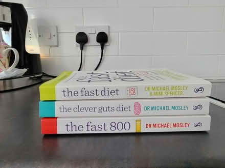 Photo of free 3 diet books (Walton. Liverpool L4) #1