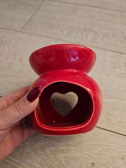 Photo of free Small Oil/Wax Burner (Redhill RH1) #3