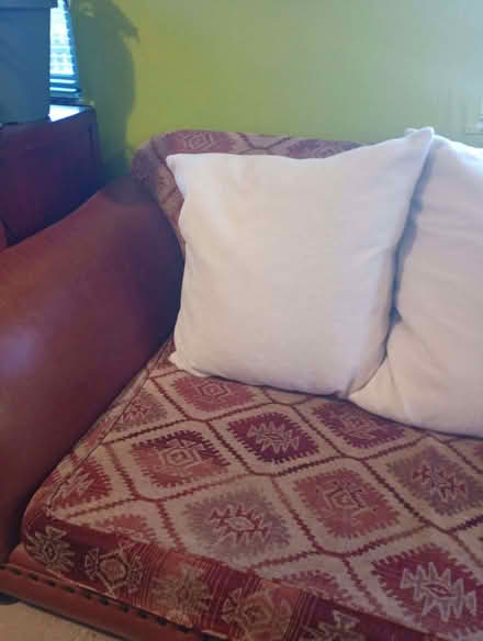 Photo of free sofa (King's Hedges Ward CB4) #2