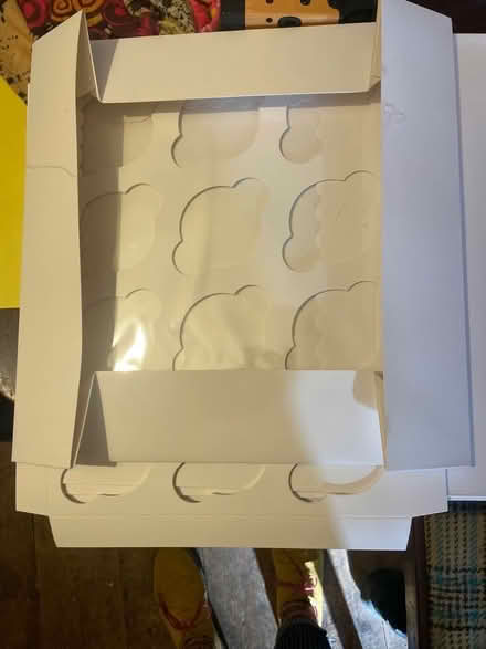 Photo of free BS30 area Food and cupcake trays (The Batch BS30) #3