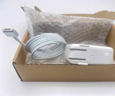 Photo of 45W Charger Apple MacBook air A1436 (Glenmont Village, Senseny Rd) #1