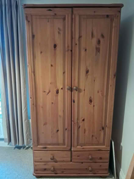 Photo of free Wardrobe (Newtown, Reading, RG1.) #2