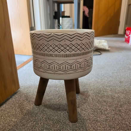 Photo of free Selection of plant pots (Govanhill G42) #3
