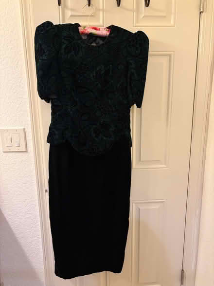 Photo of free Size 10 black velvet dress (Cupertino by De Anza College) #1