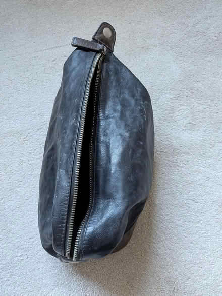 Photo of free Mens leather washbag (W5) #2
