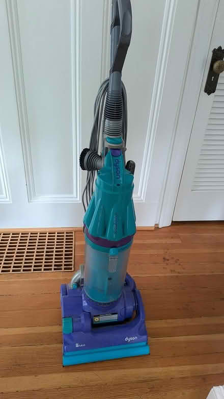 Photo of free Older Dyson Vacuum (Upper Queen Anne) #1