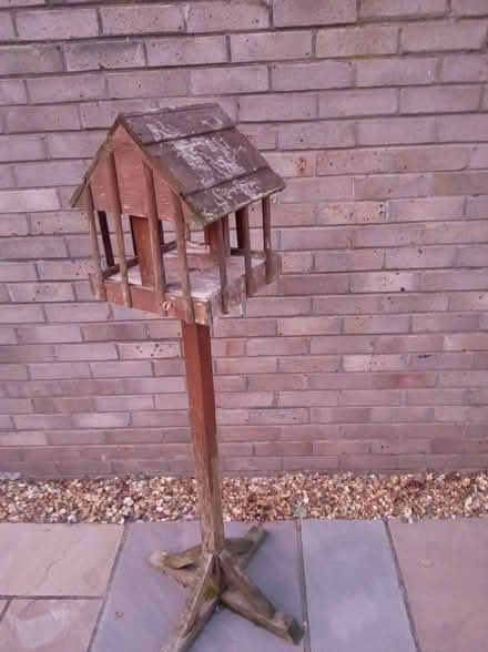 Photo of free Bird table excellent condition (Southport PR9) #1