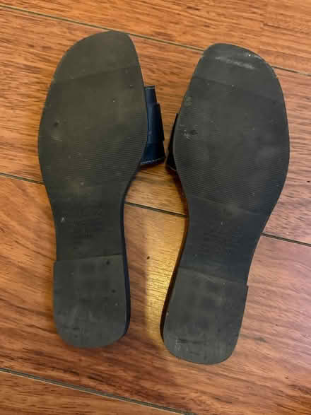 Photo of free Primark flat sandals (Br2 0tx) #2