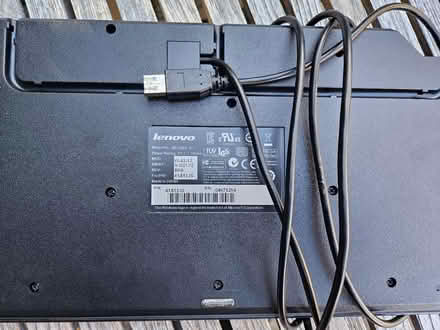 Photo of free Lenovo pc keyboard (Petersfield GU32) #2